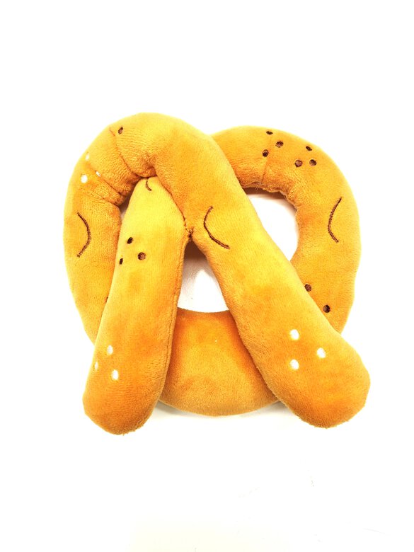 Tootoy! - Peluche Bretzel Image numéro 1 Tootoy! - Peluche Bretzel Image numéro 1