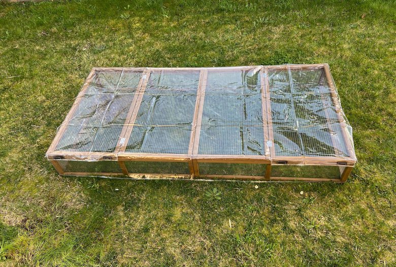 Reptiles Planet - Bache Tortoise Park Cover Image numéro 1 Reptiles Planet - Bache Tortoise Park Cover Image numéro 1