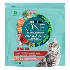 Purina One - Croquettes DUALNATURE Chat Stérilisé Cranberry Saumon - 1,4kg