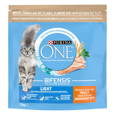 Purina One - Croquettes Light au Poulet et Blé pour Chat Adulte - 1,5Kg