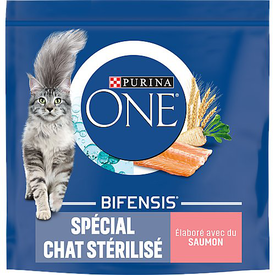 Purina One - Croquettes au Saumon et Blé pour Chat Adulte Stérilisé