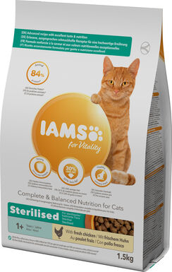 Iams - Croquettes pour Vitalité Au poulet frais Pour Chat Stérilisé