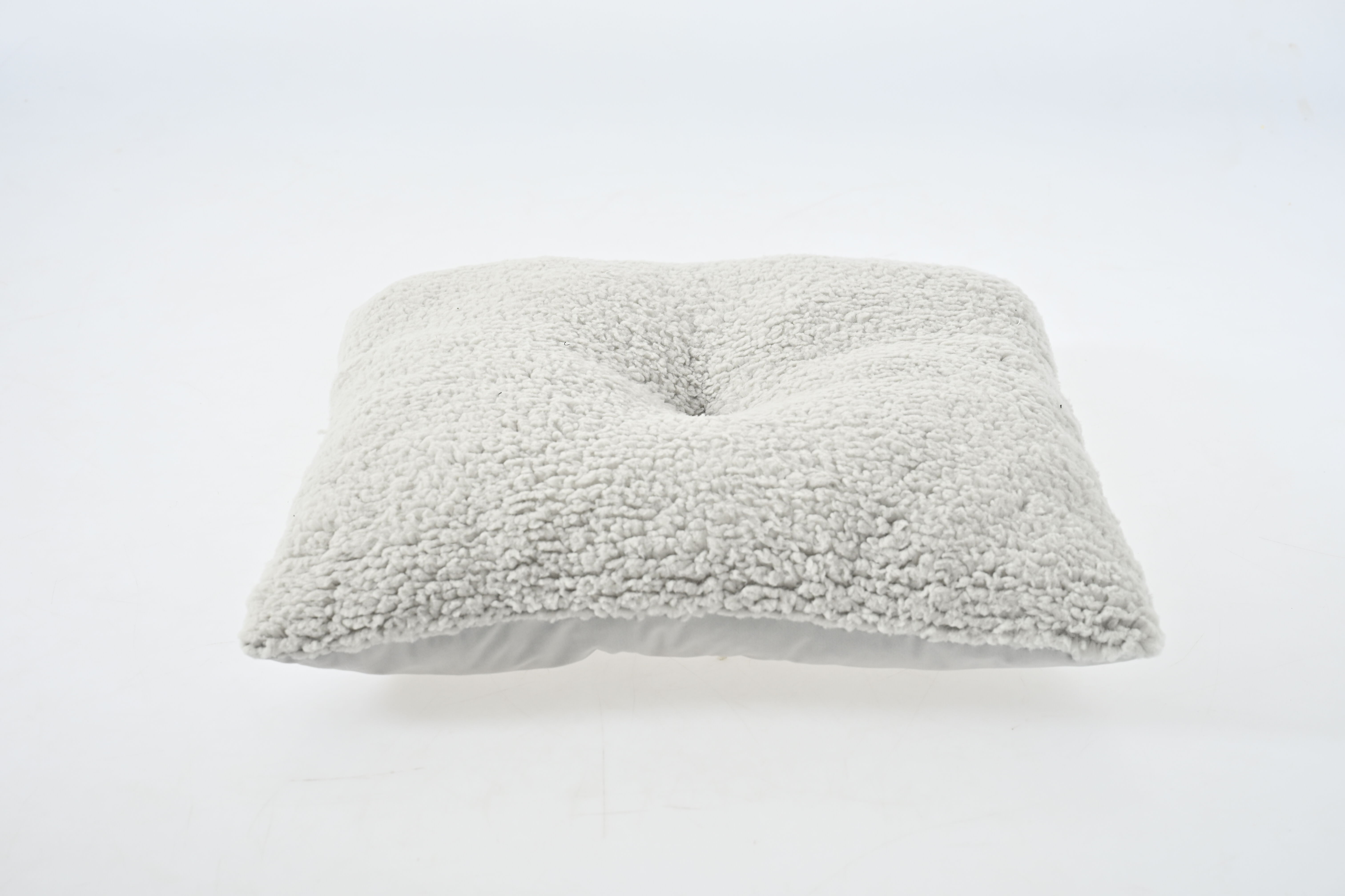 Leeby - Maison Triangulaire Cosy et Confortable pour Chat - Grise Image num&eacute;ro 3