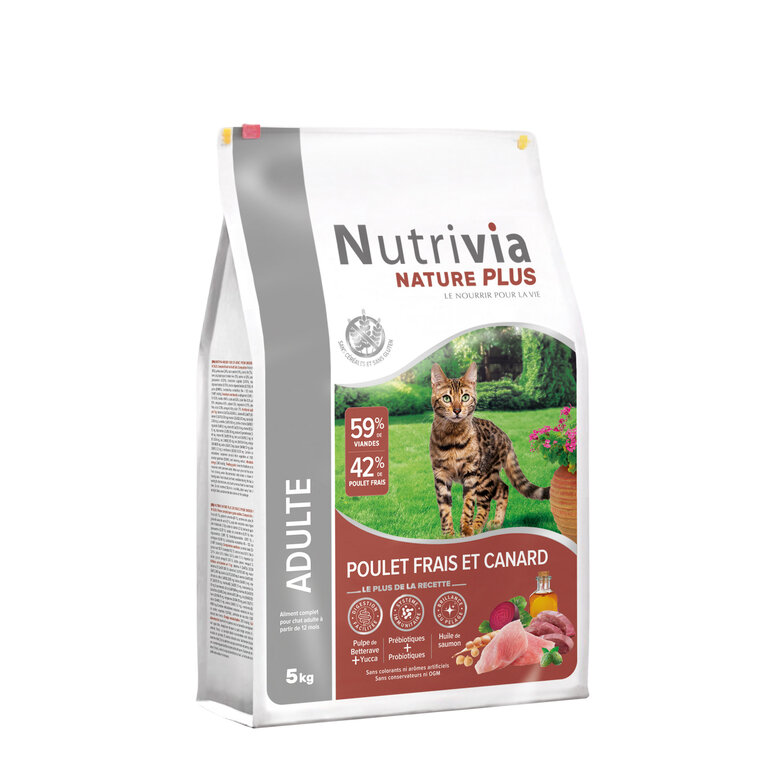 Nutrivia Nature Plus - Croquettes Naturelles au Poulet et Canard pour Chats Adultes - 5kg Image numéro 2 Nutrivia Nature Plus - Croquettes Naturelles au Poulet et Canard pour Chats Adultes - 5kg Image numéro 2