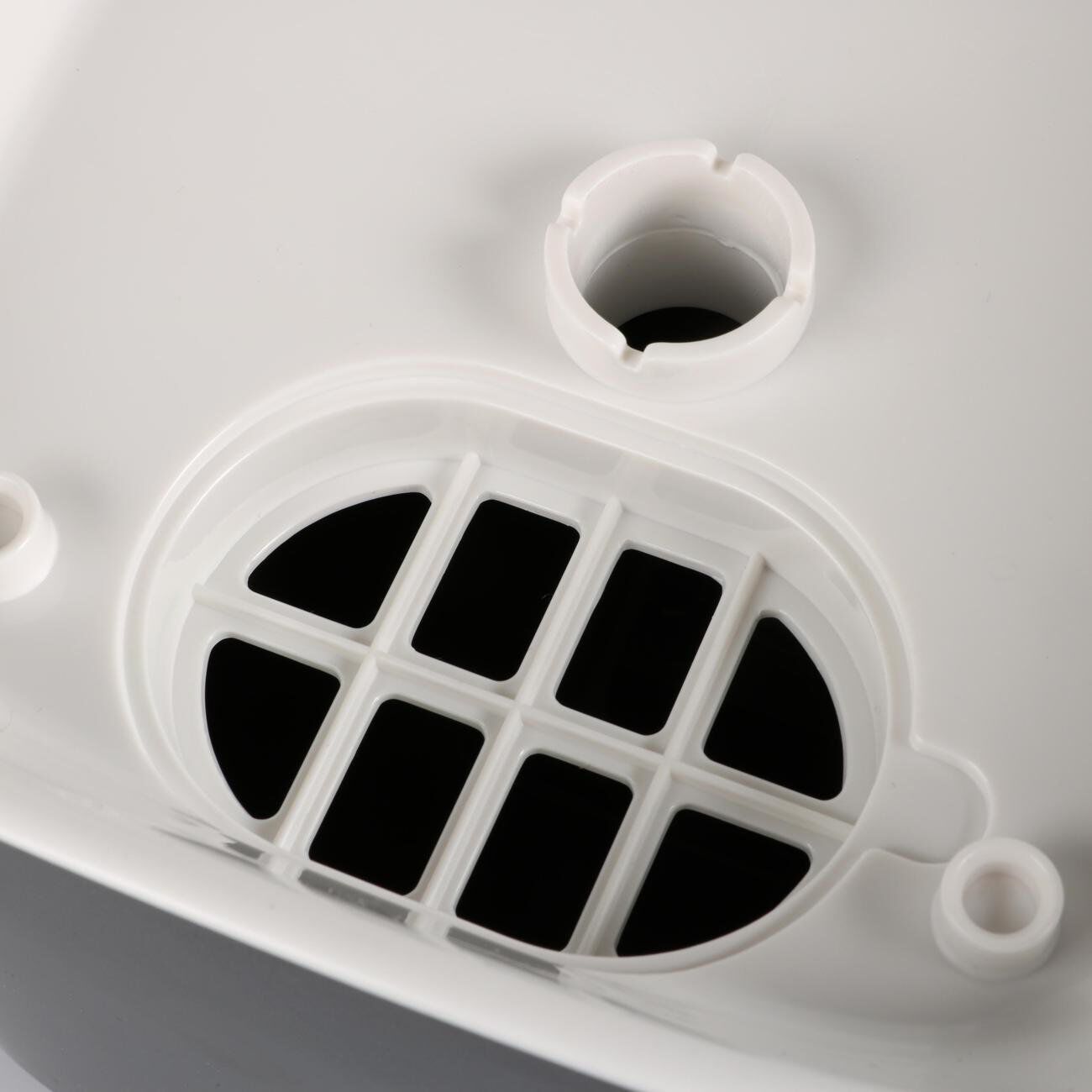 Ebi - Fontaine A Eau Manoa 3l - 20,5x20,5x18cm Noir/Blanc Image num&eacute;ro 5