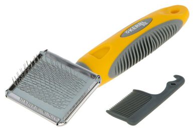 Kerbl - Brosse Carde douce jaune/gris pour rongeur - 16X6cm