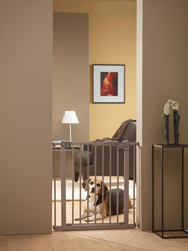 Savic - Barri&egrave;re de Porte Dog Barrier Door pour Chien - 75cm Image num&eacute;ro 1