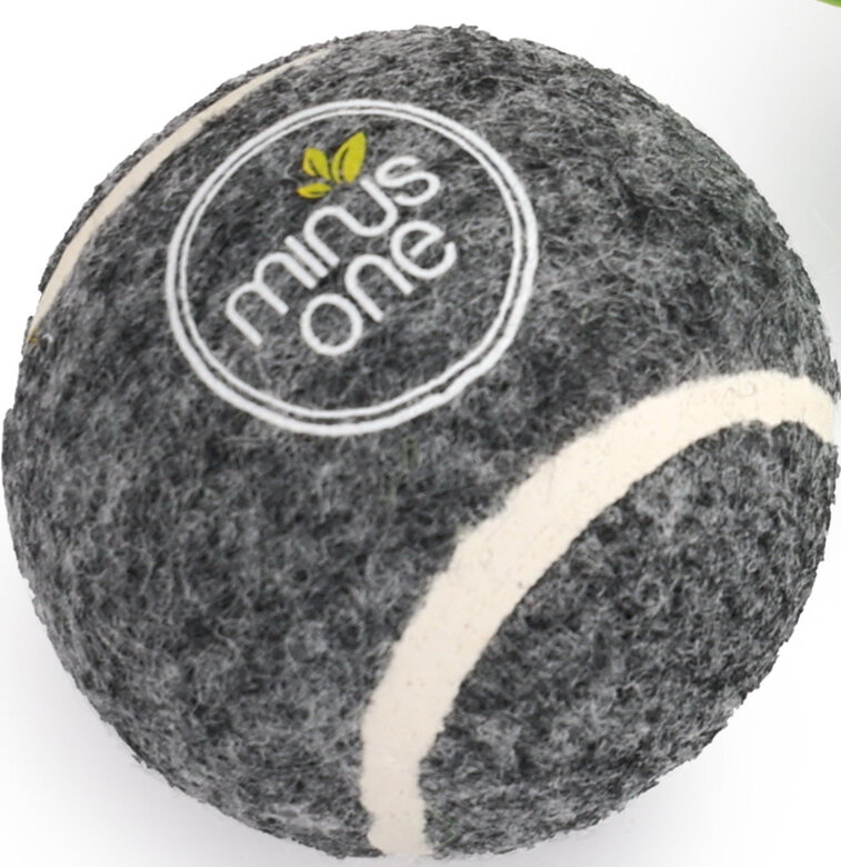 Minus One - Balles tennis Recyclées x6 Image numéro 4 Minus One - Balles tennis Recyclées x6 Image numéro 4